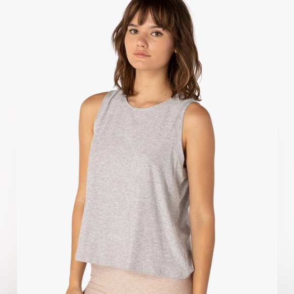 Beyond Yoga Featherweight Balanced Muscle Tank - Picture 1 of 9